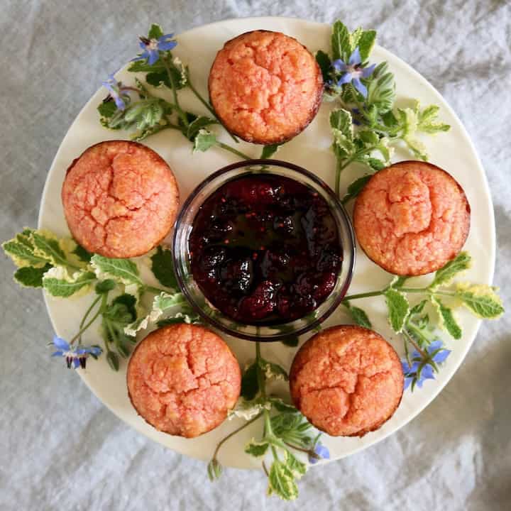 Mini berry crumb cakes and compote.