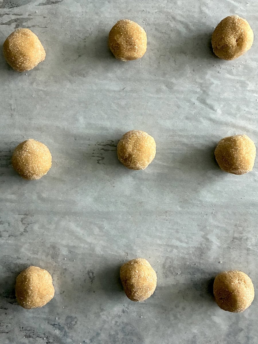 Cookie dough balls ready for baking.